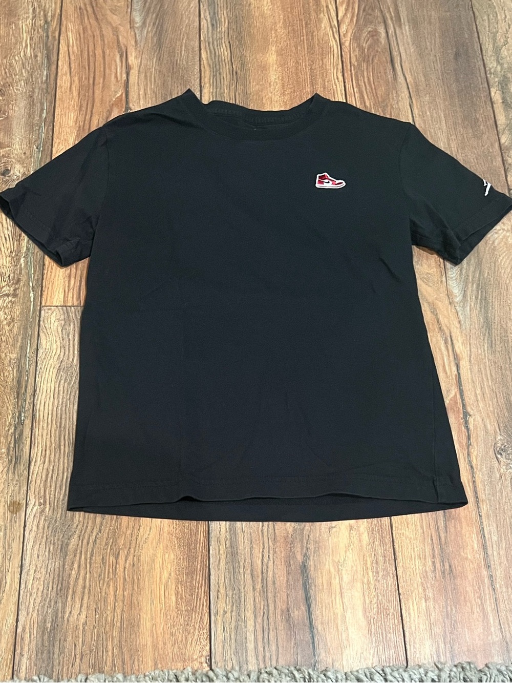 { jordan } boys sneaker patch tshirt, YM